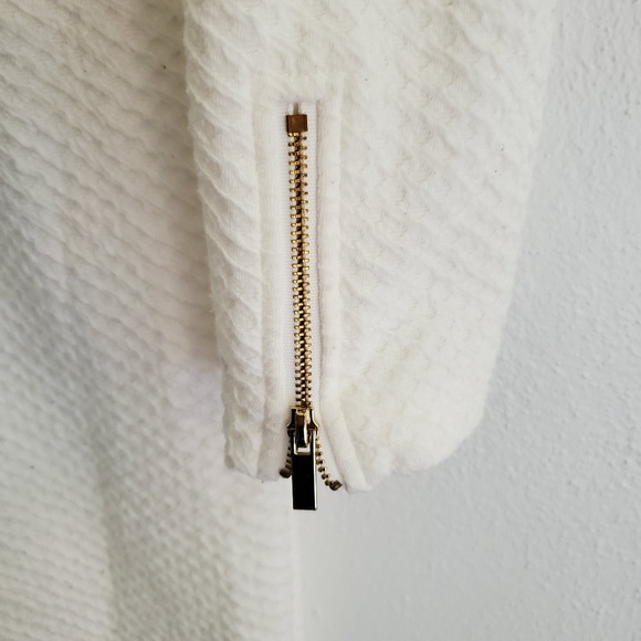 Cream Dress - Picture 5 of 6